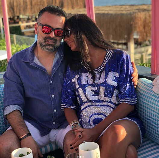 İkoncan uyanıklara haddini bildirdi: Zenginsek keriz değiliz  - Resim: 2