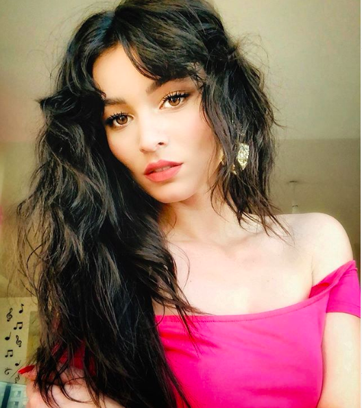 Ayşe Akın kimdir kaç yaşında Ayşe Akın boyu kaç santim? - Resim: 0