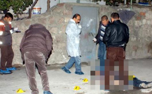 Sokak ortasında böyle infaz ettiler - Resim: 3