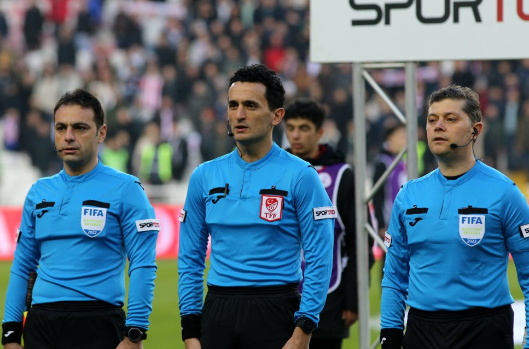 Çürük raporu olan hakem! Fenerbahçe başkanı Ali Koç: Ne hakem hatası memleket meselesi bu - Resim: 0