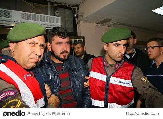 Türkiye'yi ağlatan Özgecan'ın canaze namazı kılındı - Resim: 4