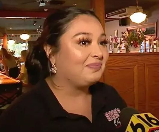 Herkes bunu konuşuyor... 13 dolarlık adisyona 53 bin TL bahşiş bıraktı! - Resim: 0