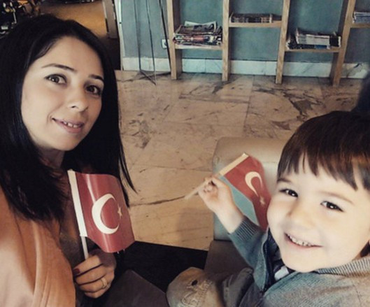 İşte Mustafa Ceceli'nin sır gibi sakladığı eşi! - Resim: 3