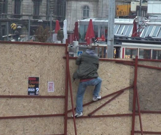 Şaka değil! Burası Taksim - Resim: 1