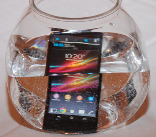 Sony'nin yeni telefonu asla su geçirmiyor - Resim: 3