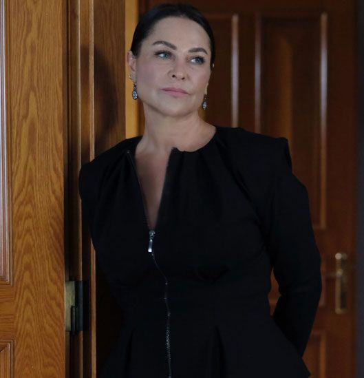 ''Gerekirse simit yeriz'' diyen Hülya Avşar'ın kriz çıkaran ekonomi eleştirisi - Resim: 3