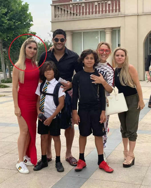 Brezilyalı futbolcu Hulk eski eşinin yeğeniyle evlendi - Resim: 4