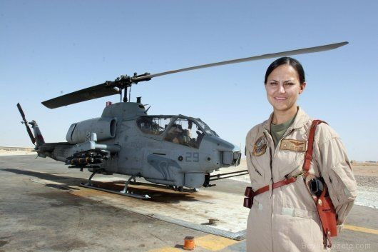 ABD ordusunda skandal kadın askerlerin çıplak fotoğrafı sızdı - Resim: 3