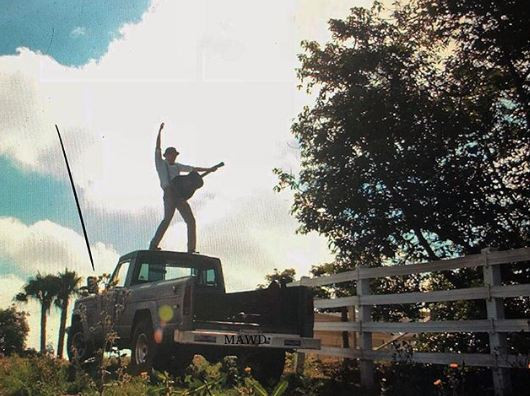 Ünlü şarkıcı şoke etti 'Erkeklerle farklı deneyimler yaşadım' - Resim: 4