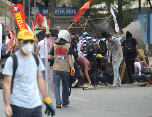 Türkiye'yi sallayan eylem fotoğrafları - Resim: 2