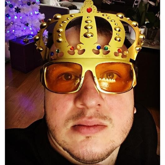 Ünlülerden yılbaşı paylaşımları - Resim: 3