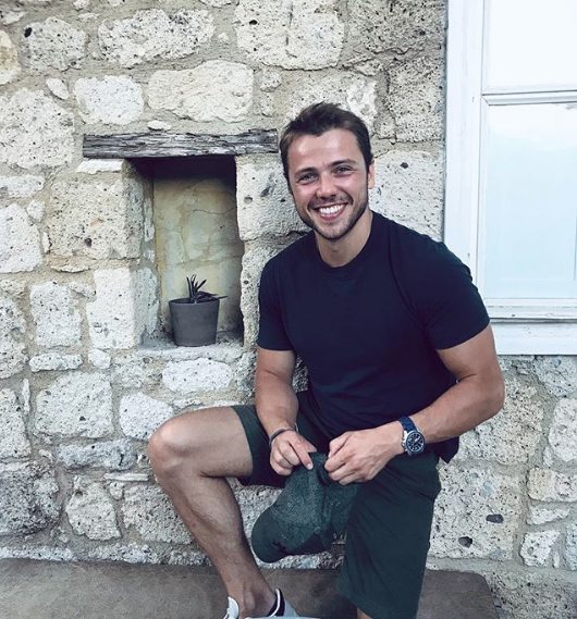 Tolga Sarıtaş'ın yeni kanalı bomba Star TV'de final yapan Söz'ün başrolüydü - Resim: 1