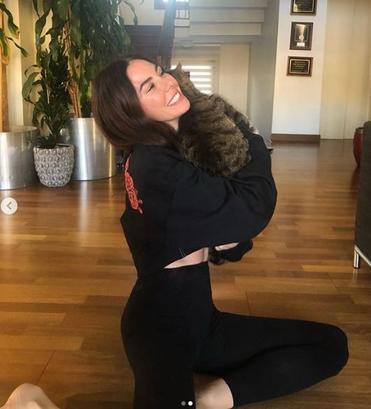 Defne Samyeli Saba Tümer'e konuştu! Aşk sözleriyle gündeme oturdu - Resim: 4