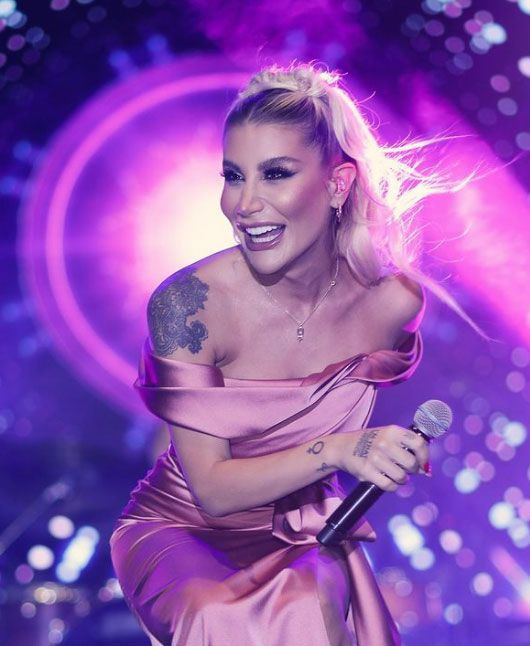 İrem Derici yürekleri ağza getirdi! Apar topar hastaneye kaldırıldı - Resim: 4