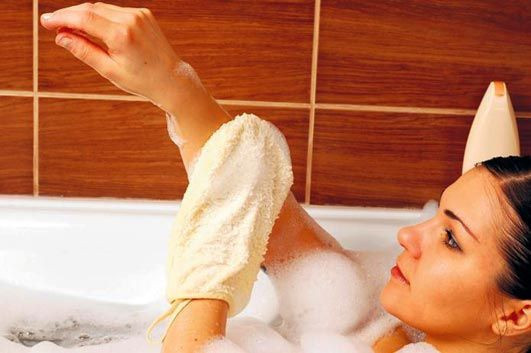 Duşta yapılmaması gereken 7 kötü alışkanlık! - Resim: 4