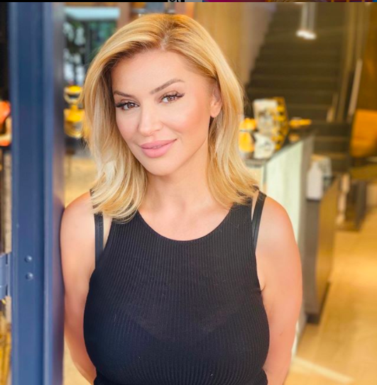 Göğüs ucu  rezilliği! Songül Karlı sansürsüz paylaştı - Resim: 3