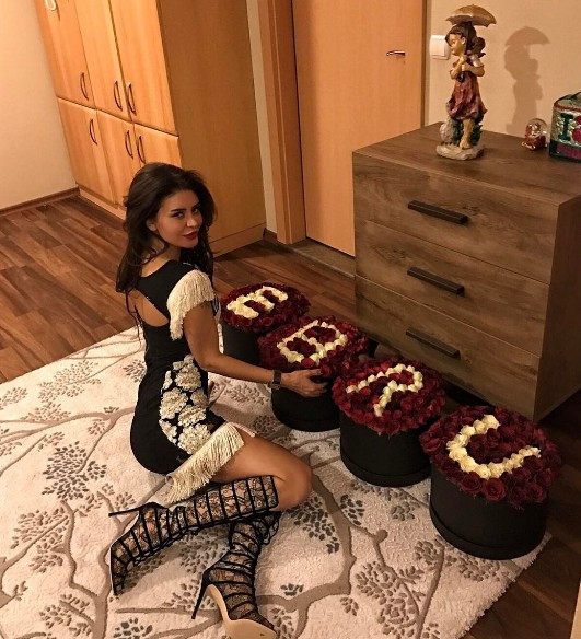 Ebru Polat'ın yeni sevgilisi bir kadın mı bomba açıklama - Resim: 2