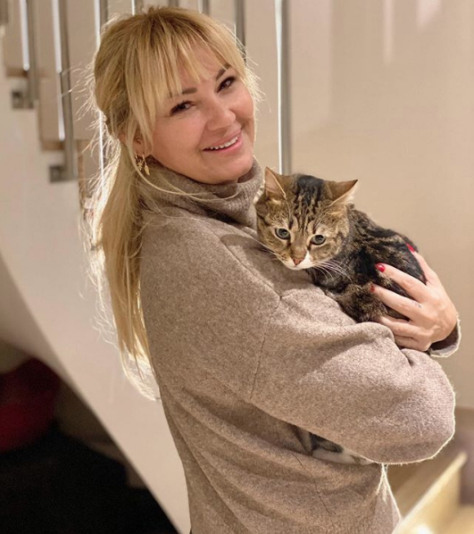 Taytıyla olay yaratan Pınar Altuğ neden dizilerde oynamadığını açıkladı - Resim: 4