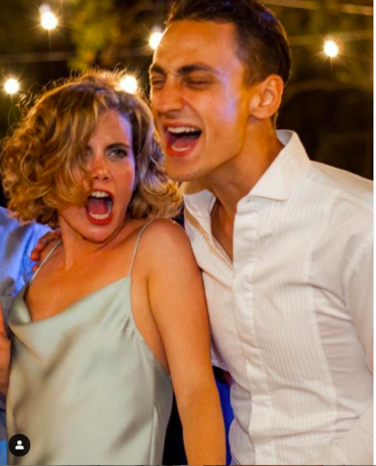 Ayşecan Tatari kimdir yaşı kaç Ayşecan Tatari anne ve babası kimdir? - Resim: 1