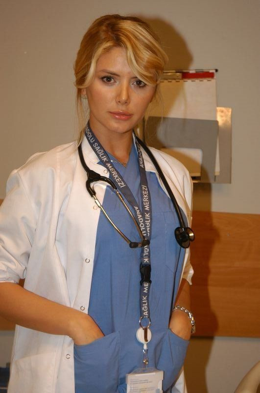 "Dağdaki çobanla benim oyum bir mi?" diyen Aysu Kayacı yıllar sonra görüntülendi! Kilo almış, ne olmuş öyle - Resim: 1