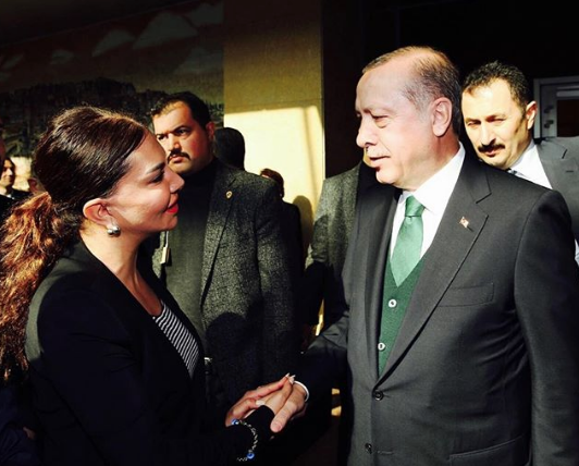 Ebru Yaşar: Cumhur ittifakını destekliyorum - Resim: 2