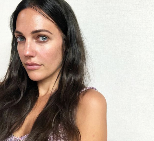 Meryem Uzerli'den şaşırtan değişiklik! Yeni imajı beğenilmedi - Resim: 3