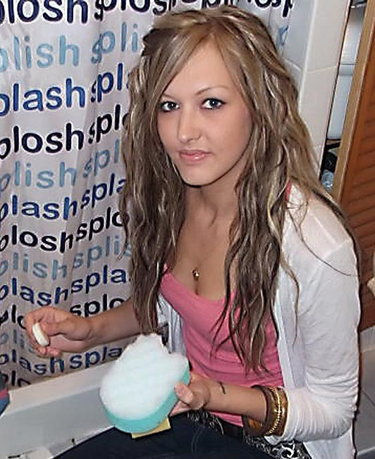 Öğünlerinde 20-25 tane bulaşık süngeri yiyor! İnanılır gibi değil - Resim: 4