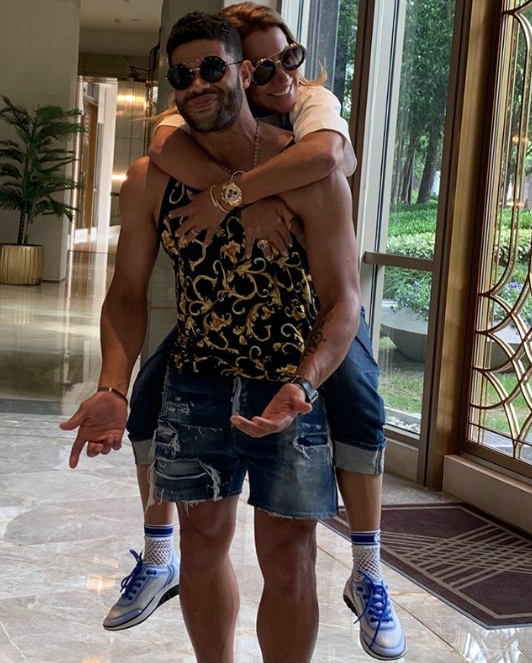 Brezilyalı futbolcu Hulk eski eşinin yeğeniyle evlendi - Resim: 3