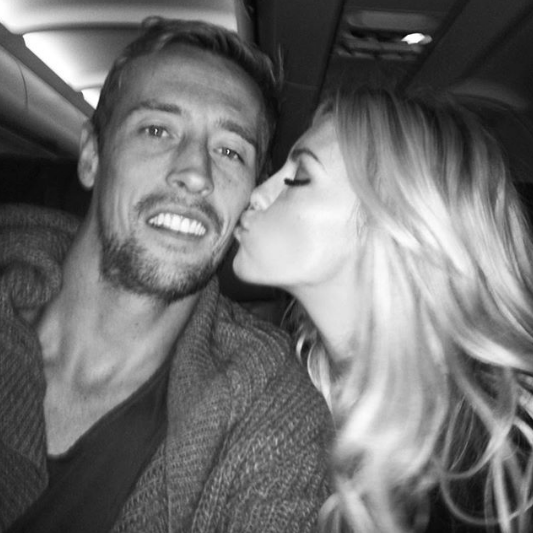 Ünlü model için iğrenç yorum! Eşinin verdiği cevap tam bir bomba - Resim: 2