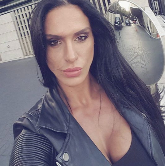 Deniz Eke kayıp ilanı verdi! Bikinisini bulana kıyak geçecek - Resim: 4