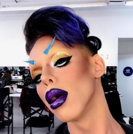 Cinsiyetsiz olmak için 110 ameliyat geçirdi - Resim: 3