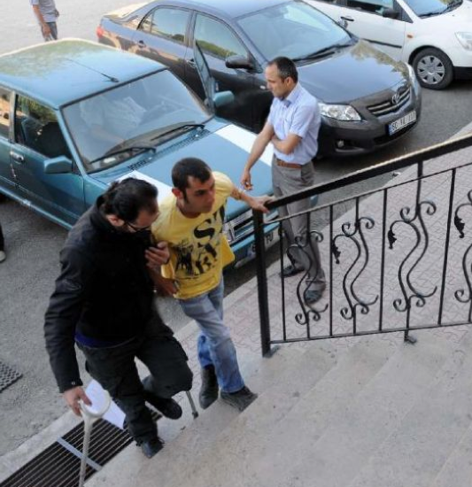 Daha sınava girmeden engele takıldılar - Resim: 3