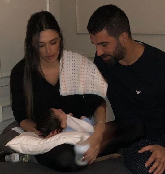 Aslıhan Doğan Turan ile Arda Turan üçüncü çocuk için doktordan onay bekliyor - Resim: 2