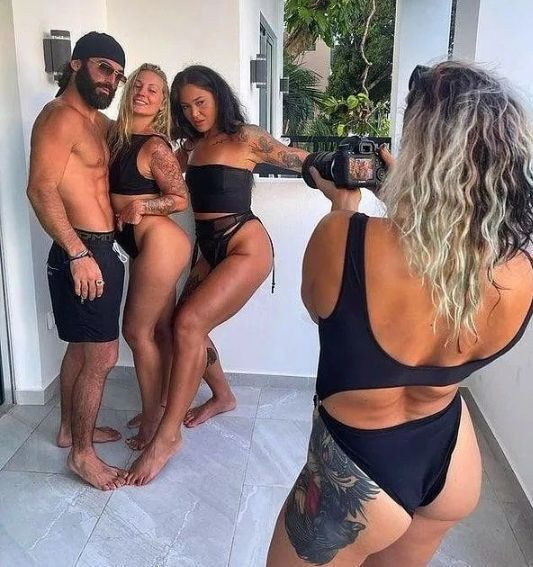 Survivor Turabi'den şoke eden paylaşım! Yarı çıplak görüntülere tepki yağdı: "Turabi sende sapıttın iyice" - Resim: 4