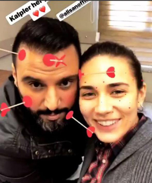 Alişan ayrılık acısını çabuk atlattı yeni sevgiliyi sarılarak ısıttı - Resim: 2