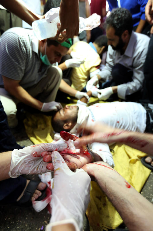 Mısır'da ordu namaz kılanları taradı - Resim: 3