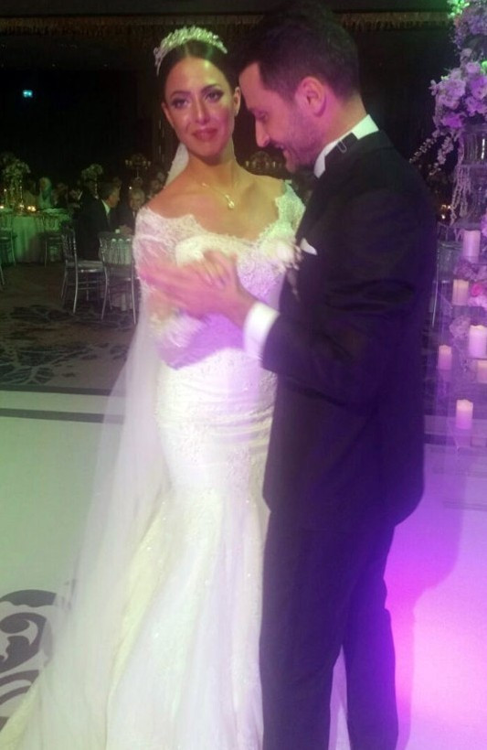 Sinan Özen evlendi! İşte yeni eşinin fotoğrafları - Resim: 4