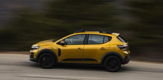 Kilometrede sadece 2 TL yakıyor! Dacia'nın yeni otomatik canavarı Türkiye'de - Resim: 0