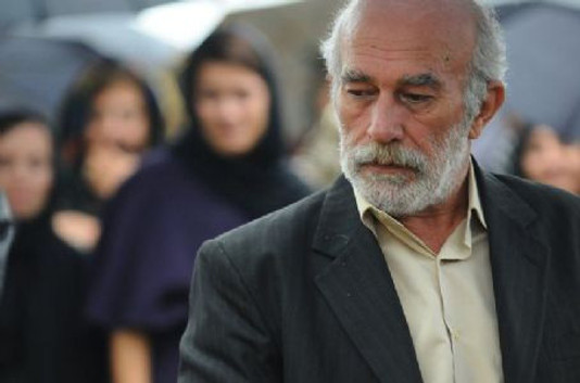 Halil Kumova dizileri hangi filmlerde oynadı? Halil Kumova kimdir? - Resim: 0