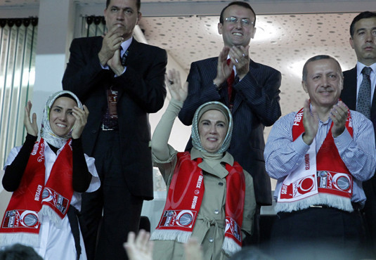 Erdoğan geldi ponpon kızlar çıkmadı - Resim: 2