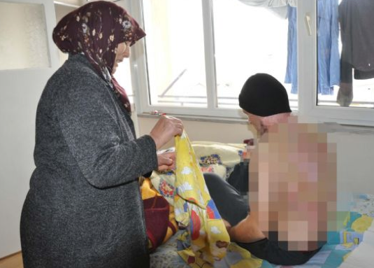 Cezaevinde korkunç işkence! - Resim: 3