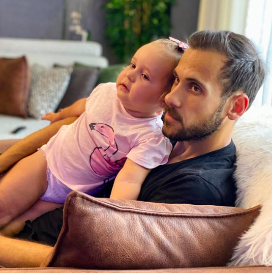 Ümit Erdim kaç kilo 60 kilo verdi bambaşka oldu Ümit Erdim eski hali nasıldı - Resim: 1