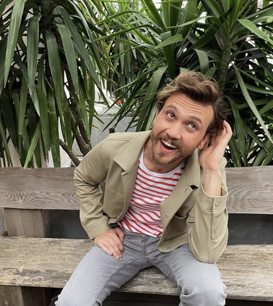 Çukur'un Yamaç Koçovalı'sı Atatürk rolü için imaj değiştirdi! Saçlarını ve sakallarını bakın nasıl değiştirdi... - Resim: 1