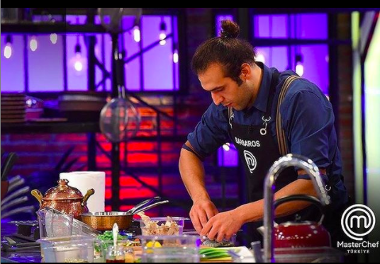Barbaros Yoloğlu aslen nereli kaç yaşında Masterchef Barbaros'un bilinmeyen gerçekleri - Resim: 0