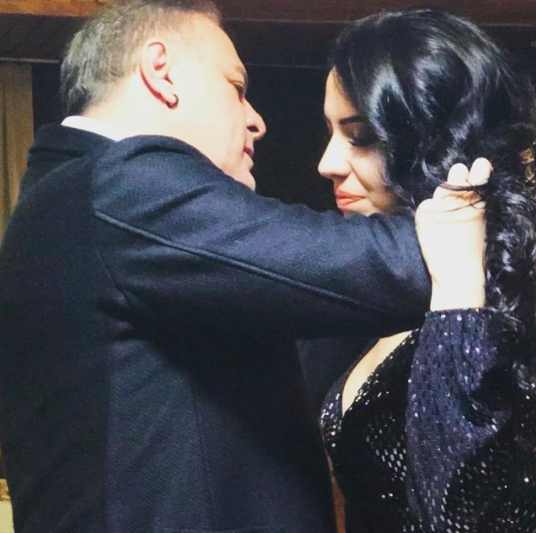 Burak Sergen'in 25 yaş küçük karısının el ele aldatma görüntüsü çıktı - Resim: 2