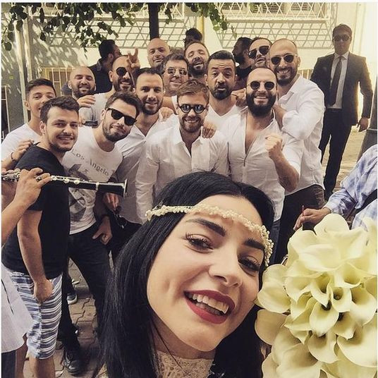 Dalkılıç ve Merve Boluğur bu akşam evleniyor - Resim: 2