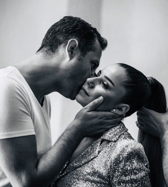 Merve Özbey sevgilisi Kenan Koçak ile evleniyor sosyal medyadan duyurdu - Resim: 1