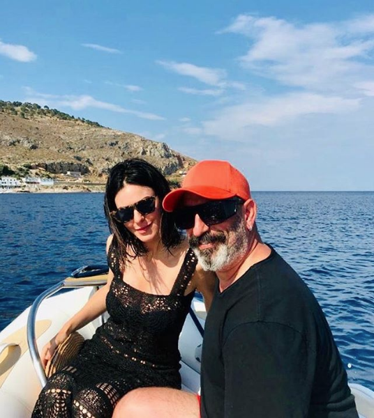 Defne Samyeli'den ayrılık sonrası ilk açıklama! Cem Yılmaz iddiaları fena kızdırdı - Resim: 1