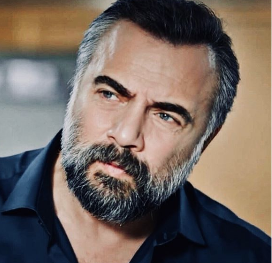 EDHO'nun yıldızı Oktay Kaynarca 17 yaşındaki kızı dolandırdı mı? 2. Sayfa'da anlattı - Resim: 2