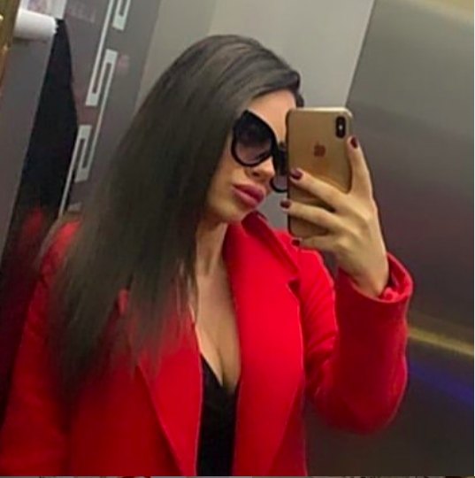 Selen Eşdur kimdir yaşı yaş Kuaförüm Sensin Selen evli mi? - Resim: 0